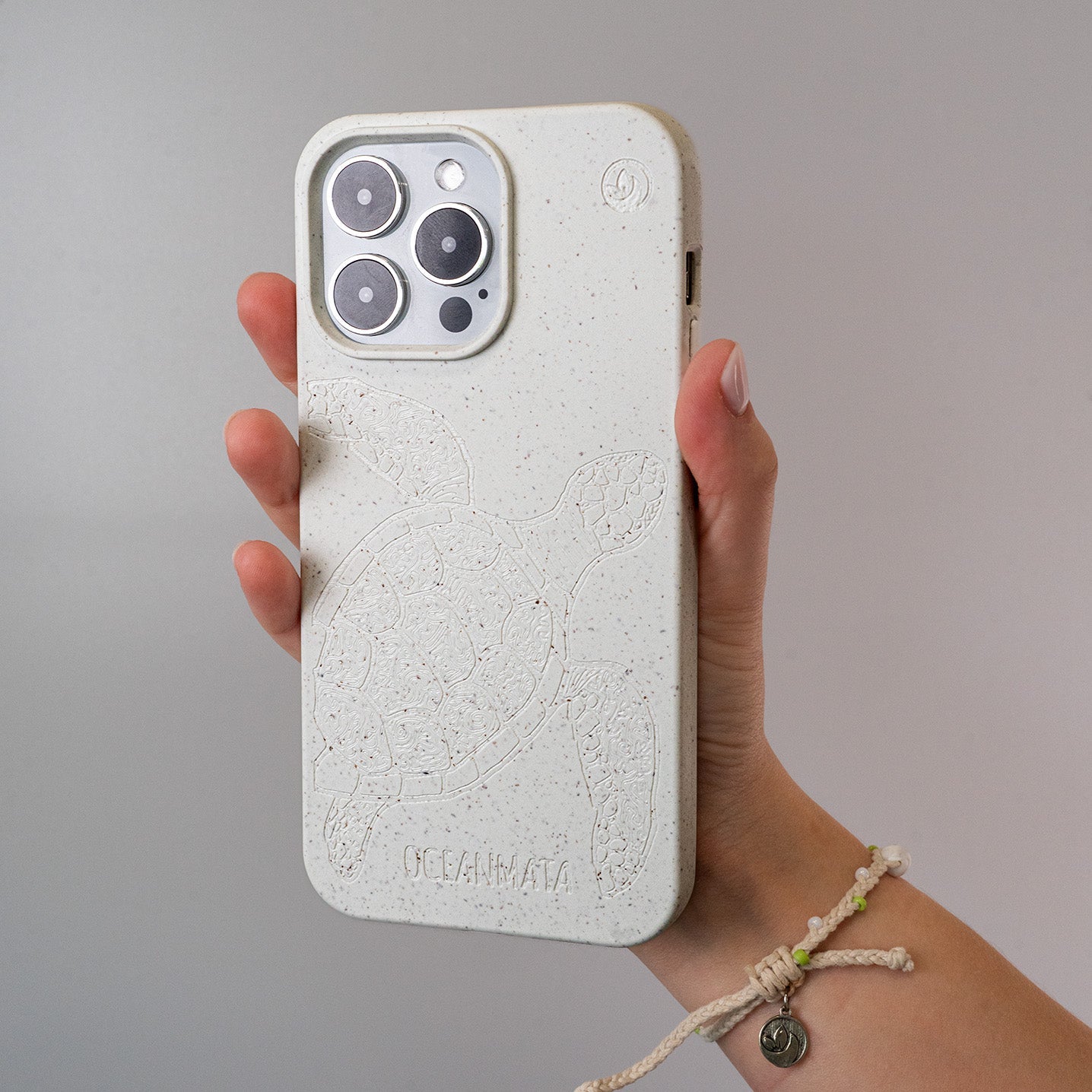iPhone 17 Air Hülle - Schildkröte bunt - "Kura-Kura" - nachhaltig