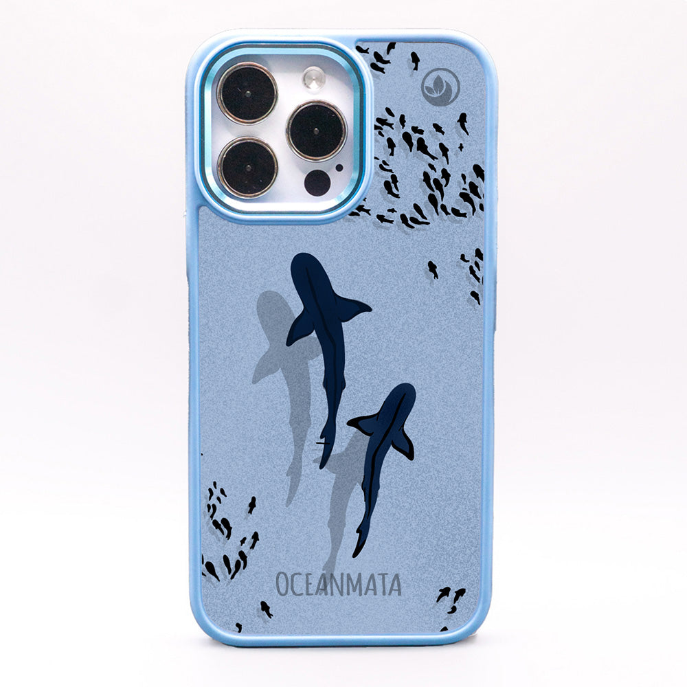 iPhone 12 pro / iPhone 12 hoesje - Haaienblauw - "Into the blue" duurzaam