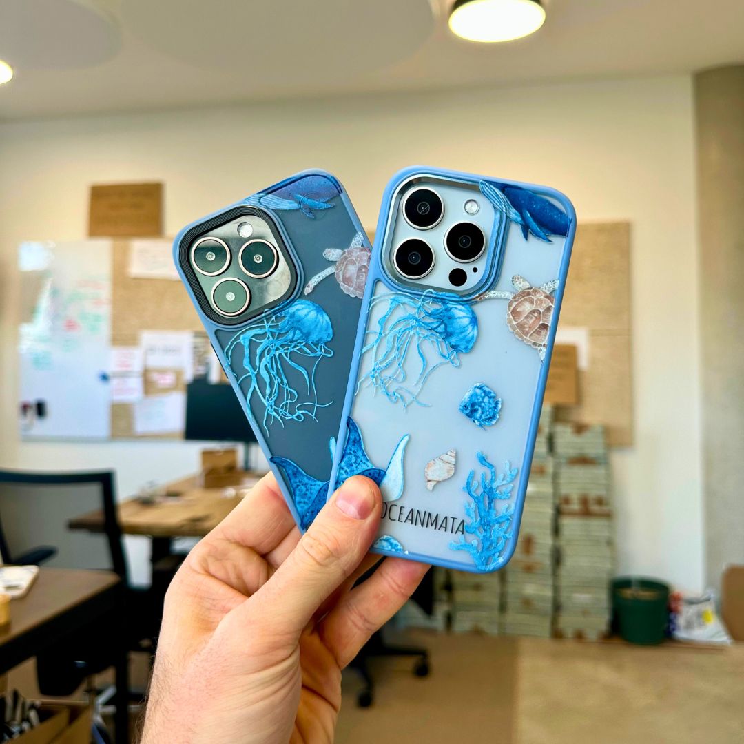 iPhone 17 Hülle - Schildkröte bunt - "Turtle & Friends" - nachhaltig