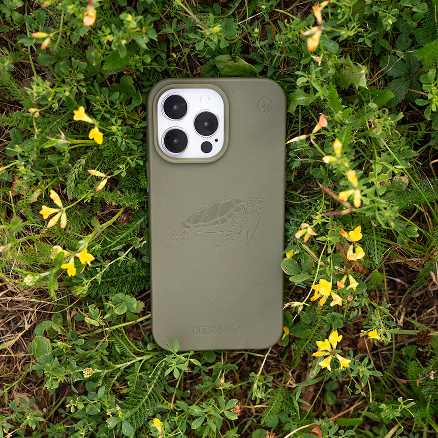 iPhone 15 pro Hülle - grün - "TURTLE" - nachhaltig