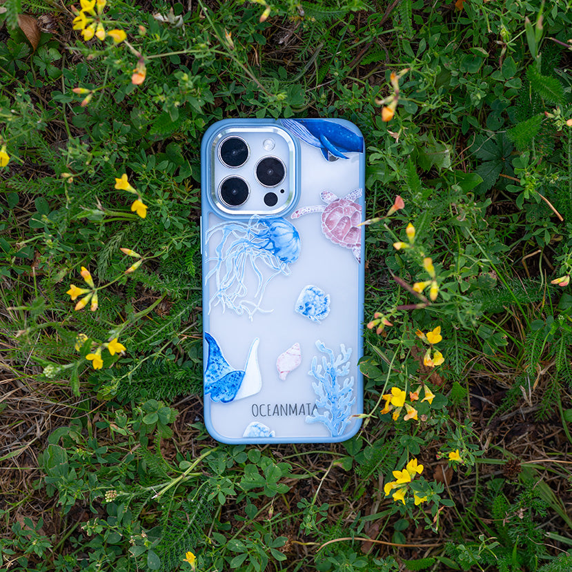 iPhone 14 pro Hülle - Schildkröte bunt - "Turtle & Friends" - nachhaltig