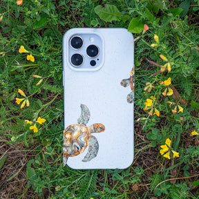 iPhone 13 pro max Hülle - Schildkröte weiß - "TurtleGaze" - nachhaltig