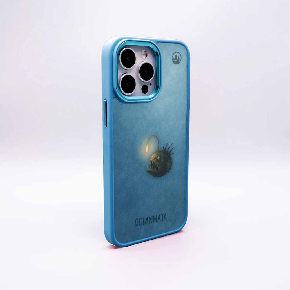 iPhone 11 pro Hülle - Anglerfisch blau - "Sour" - nachhaltig